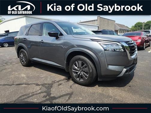 2023 Nissan Pathfinder S 4WD