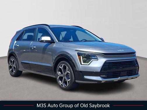 Steel Gray 2023 Kia Niro Touring
