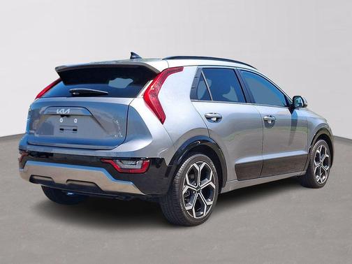 Steel Gray 2023 Kia Niro Touring