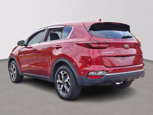 Hyper Red 2022 Kia Sportage LX