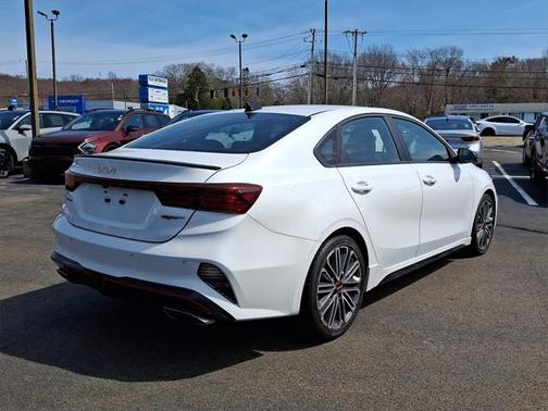 2022 Kia Forte GT