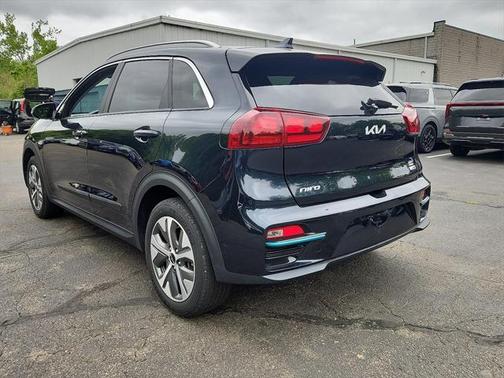 2022 Kia Niro EV EX
