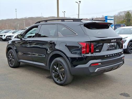 2022 Kia Sorento S