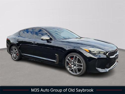 2022 Kia Stinger GT1