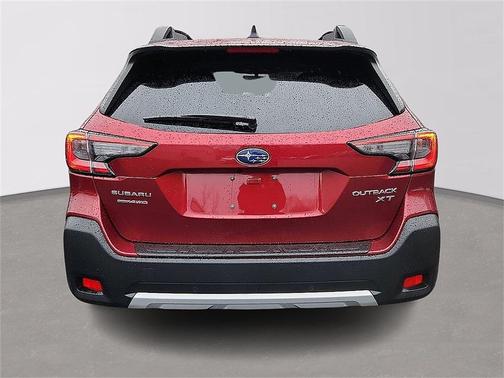 2025 Subaru Outback Limited XT