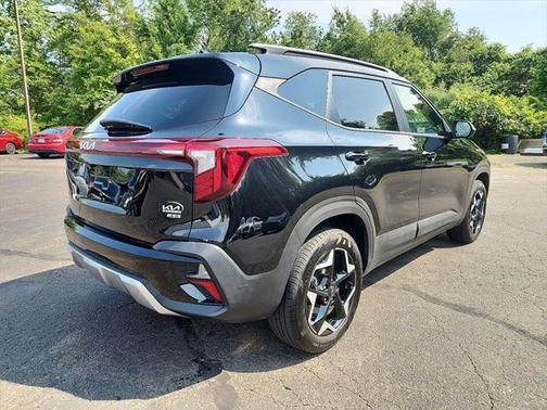 2025 Kia Seltos S