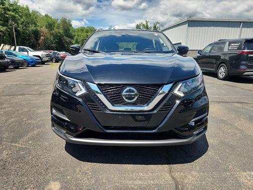 2021 Nissan Rogue Sport SV