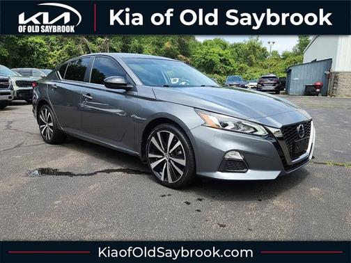2022 Nissan Altima SR Intelligent AWD