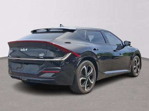 Aurora Black Pearl 2024 Kia EV6 GT-Line