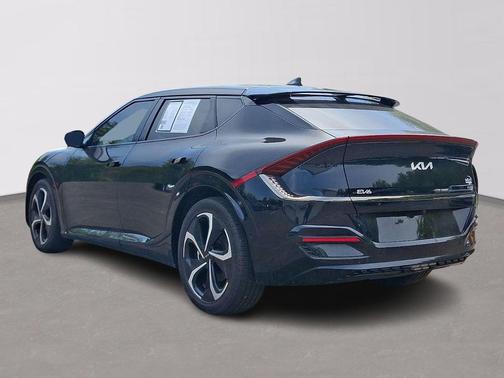 Aurora Black Pearl 2024 Kia EV6 GT-Line