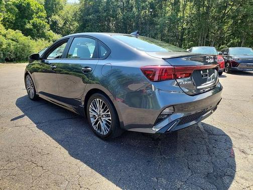 2022 Kia Forte GT-Line