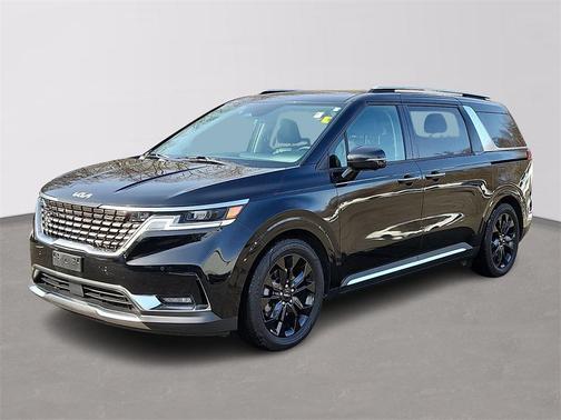 2022 Kia Carnival SX