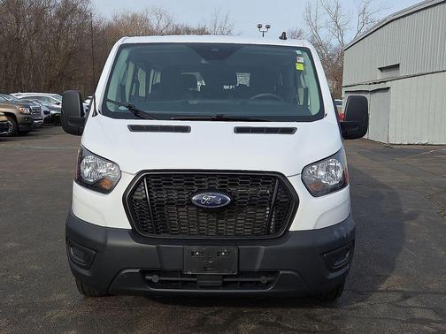 2022 Ford Transit-350 XL
