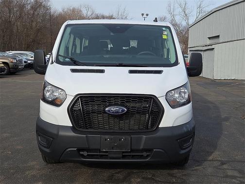 2022 Ford Transit-350 XL