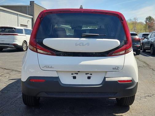 2022 Kia Soul LX