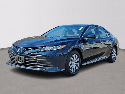 Teal 2019 Toyota Camry Hybrid LE