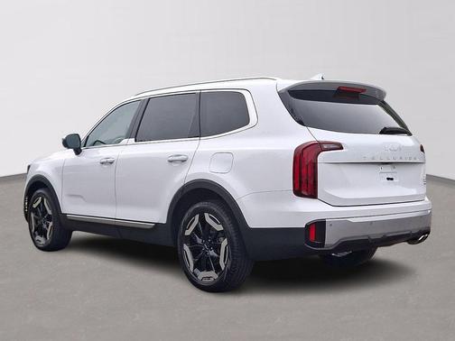 Glacial White Pearl 2023 Kia Telluride S