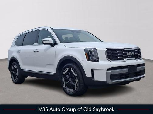 Glacial White Pearl 2023 Kia Telluride S