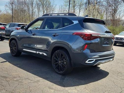 2022 Kia Seltos Nightfall Edition