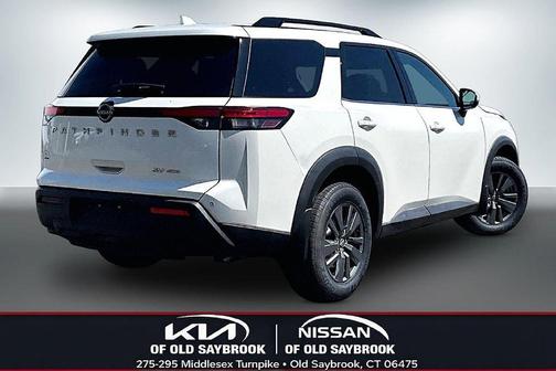 Pearl White Tricoat 2022 Nissan Pathfinder SV 4WD