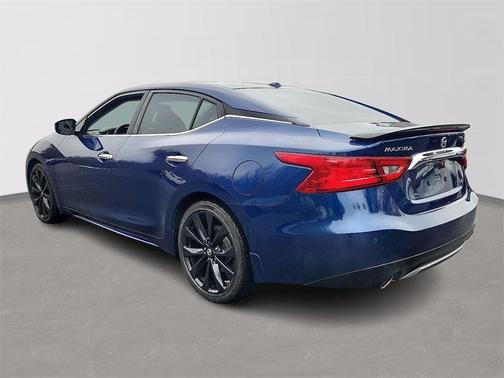 2017 Nissan Maxima 3.5 SR