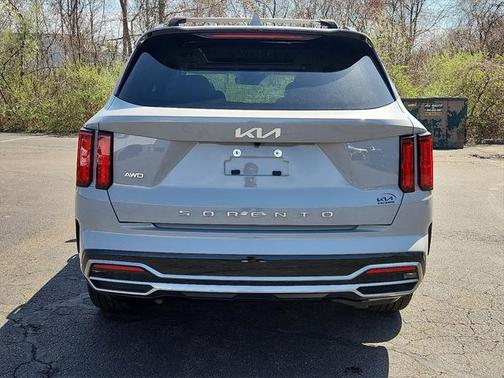 2022 Kia Sorento SX