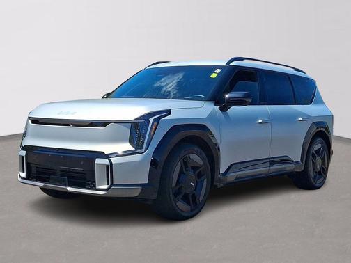 Ivory Silver Matte 2024 Kia EV9 GT-Line