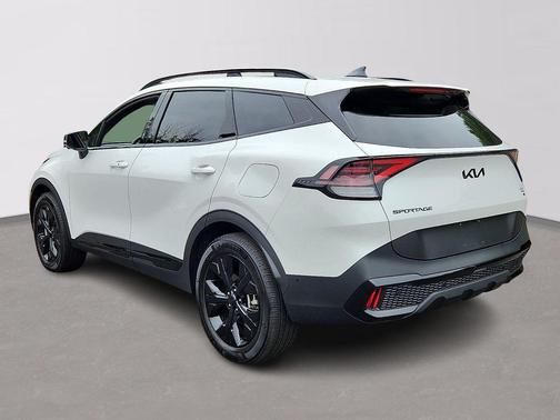 Snow White Pearl 2025 Kia Sportage Plug-In Hybrid X-Line Prestige