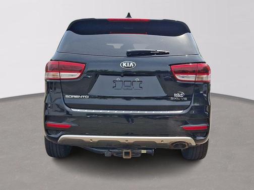Ebony Black 2016 Kia Sorento SXL