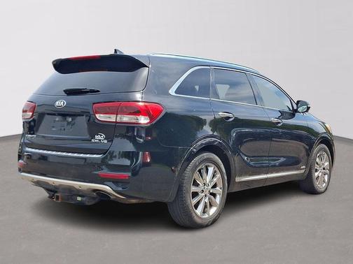 Ebony Black 2016 Kia Sorento SXL