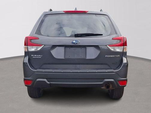 Magnetite Gray Metallic 2020 Subaru Forester Base