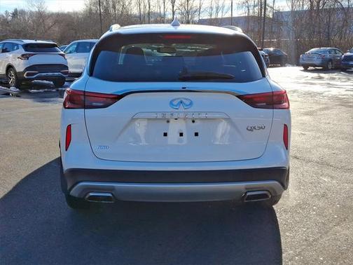 2021 INFINITI QX50 ESSENTIAL AWD