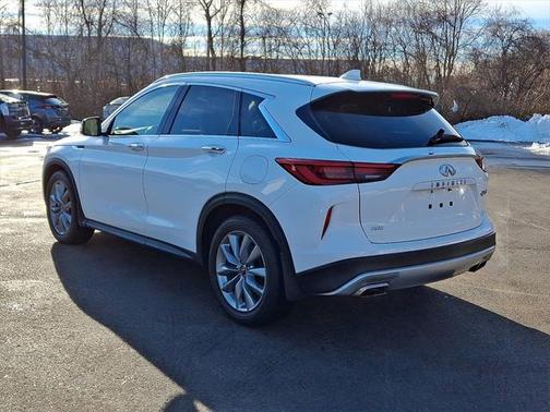 2021 INFINITI QX50 ESSENTIAL AWD