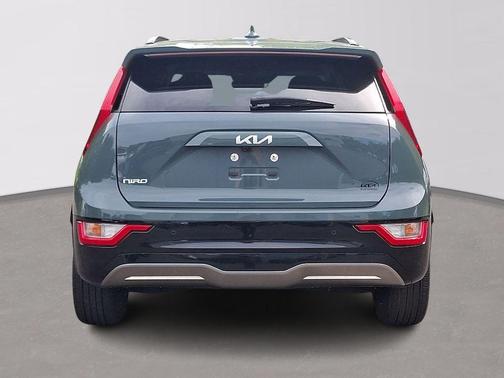 Cityscape Green 2023 Kia Niro EV Wind