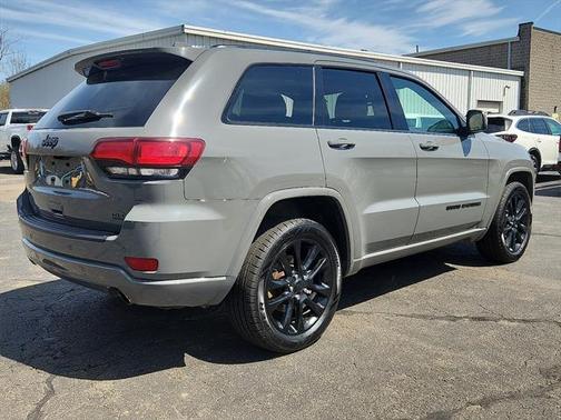 2020 Jeep Grand Cherokee Altitude