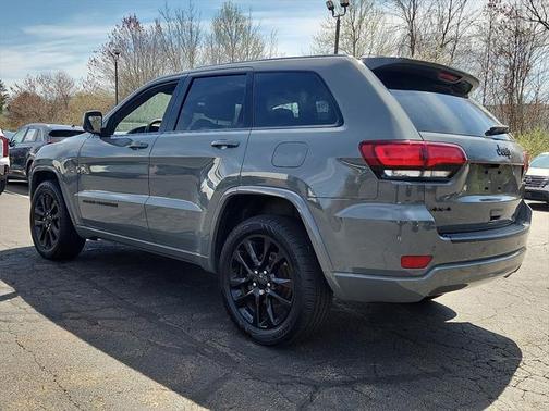 2020 Jeep Grand Cherokee Altitude
