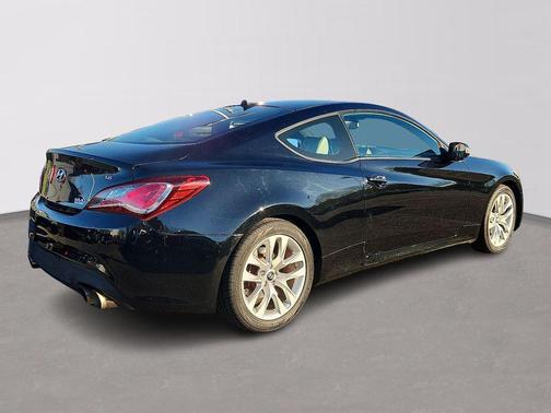 2016 Hyundai Genesis Coupe 3.8 Base