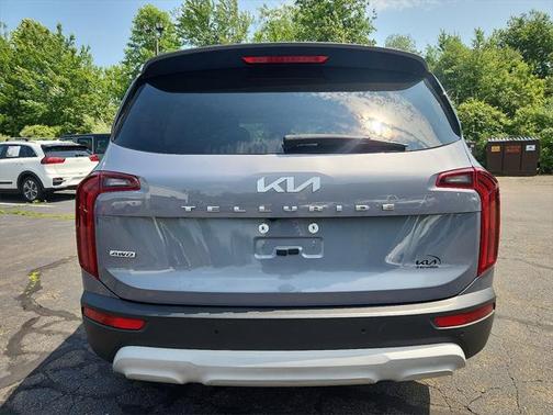 2022 Kia Telluride LX
