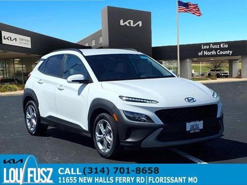 2023 Hyundai KONA SEL