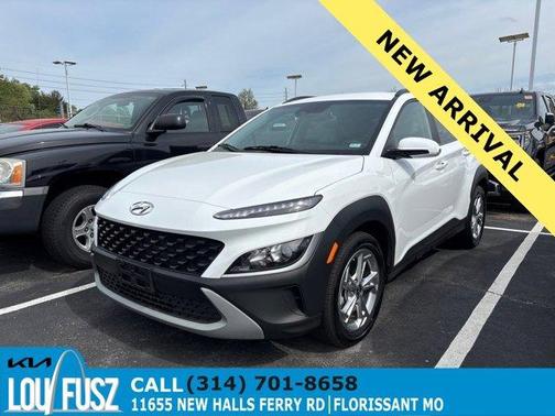 2023 Hyundai KONA SEL