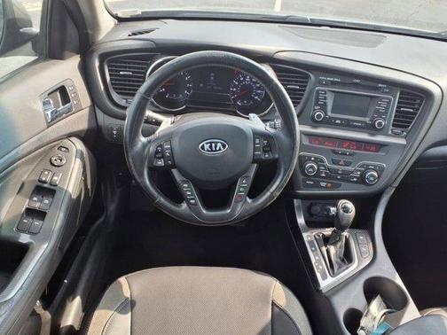 2012 Kia Optima SX