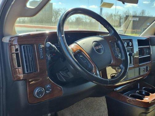 2016 GMC Savana 2500 Work Van