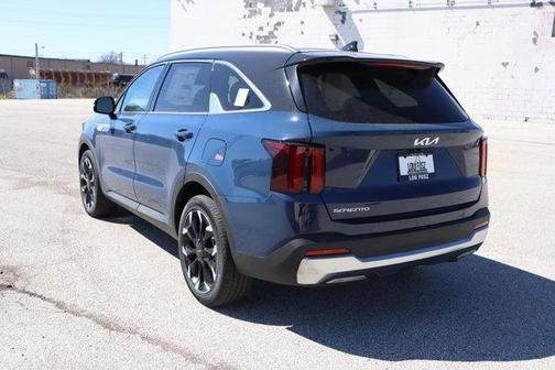 2025 Kia Sorento EX