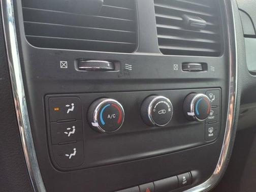 2015 Dodge Grand Caravan AVP/SE