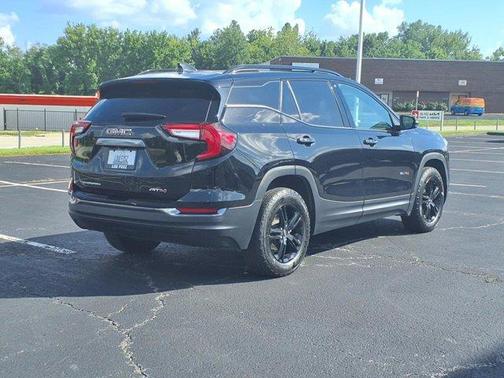 2023 GMC Terrain AT4