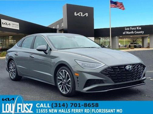 2022 Hyundai SONATA Limited