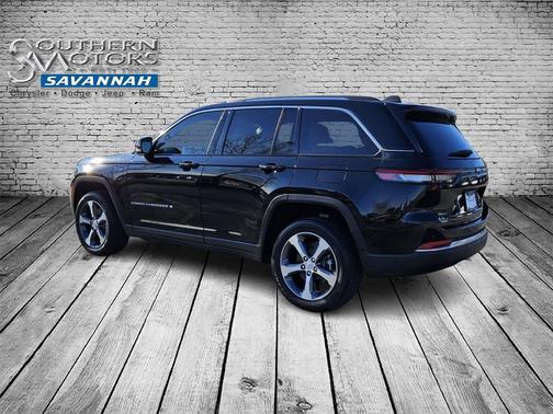 2023 Jeep Grand Cherokee 4xe Base