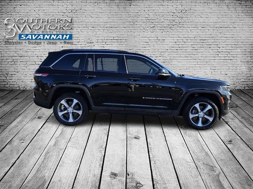 2023 Jeep Grand Cherokee 4xe Base
