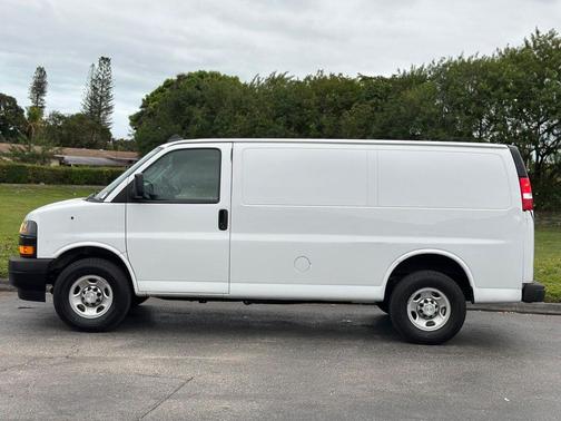2021 Chevrolet Express 2500 Work Van