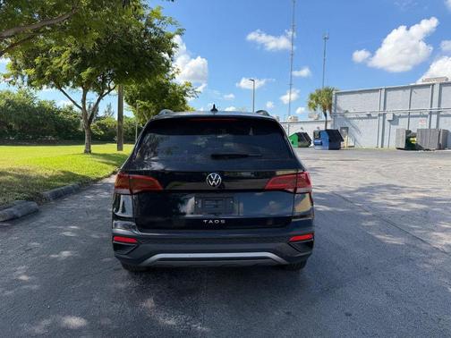 2024 Volkswagen Taos 1.5T S